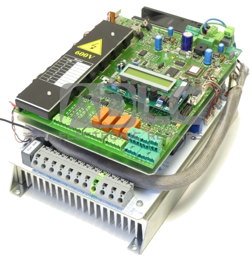 Variateur de fréquence N°2 plus carte de commande VEC